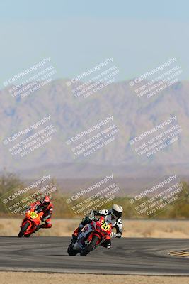 media/Mar-21-2025-CVMA Friday Practice (Fri) [[30cd4fe323]]/3-Racer 2/Session 2 (Turn 4 Entry)/